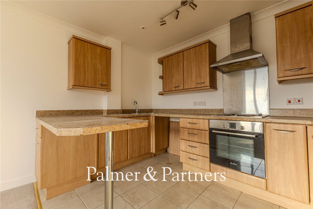 Property photo 3 of 11 Picture No. 06