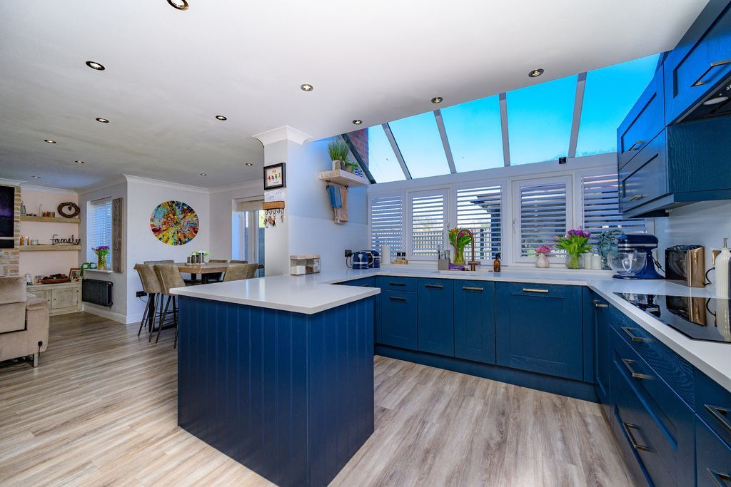 Property photo 2 of 31 Open Plan Living Area