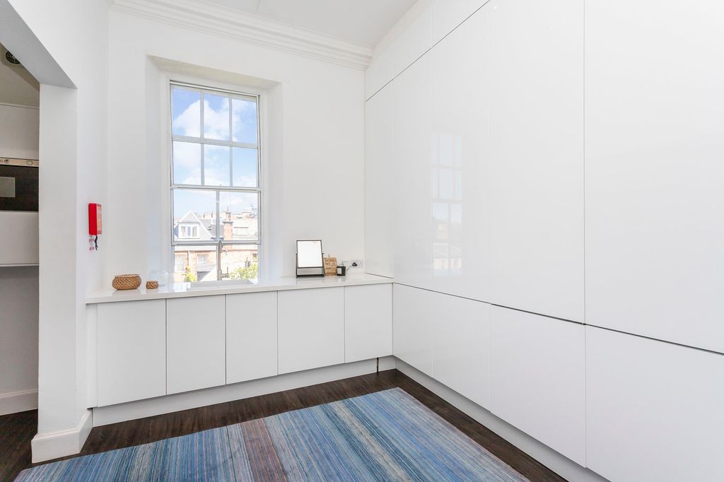 Additional image 20 of 4 bed flat for sale15/2 Cluny Avenue, Morningside, Edinburgh EH10