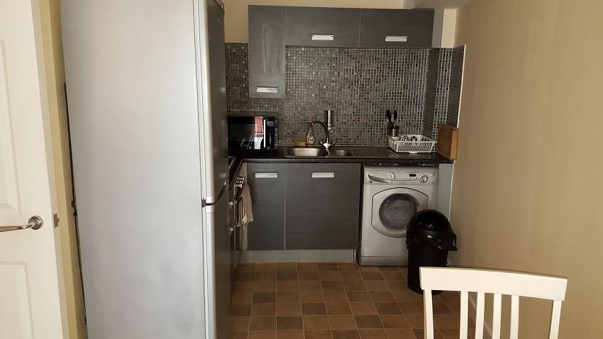 Property photo 2 of 8 Flat 8, 8 Rea Place - Kitchen.Jpg