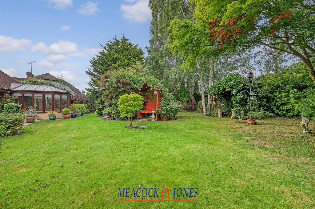 Property photo 2 of 23 026_Okbd.Jpg