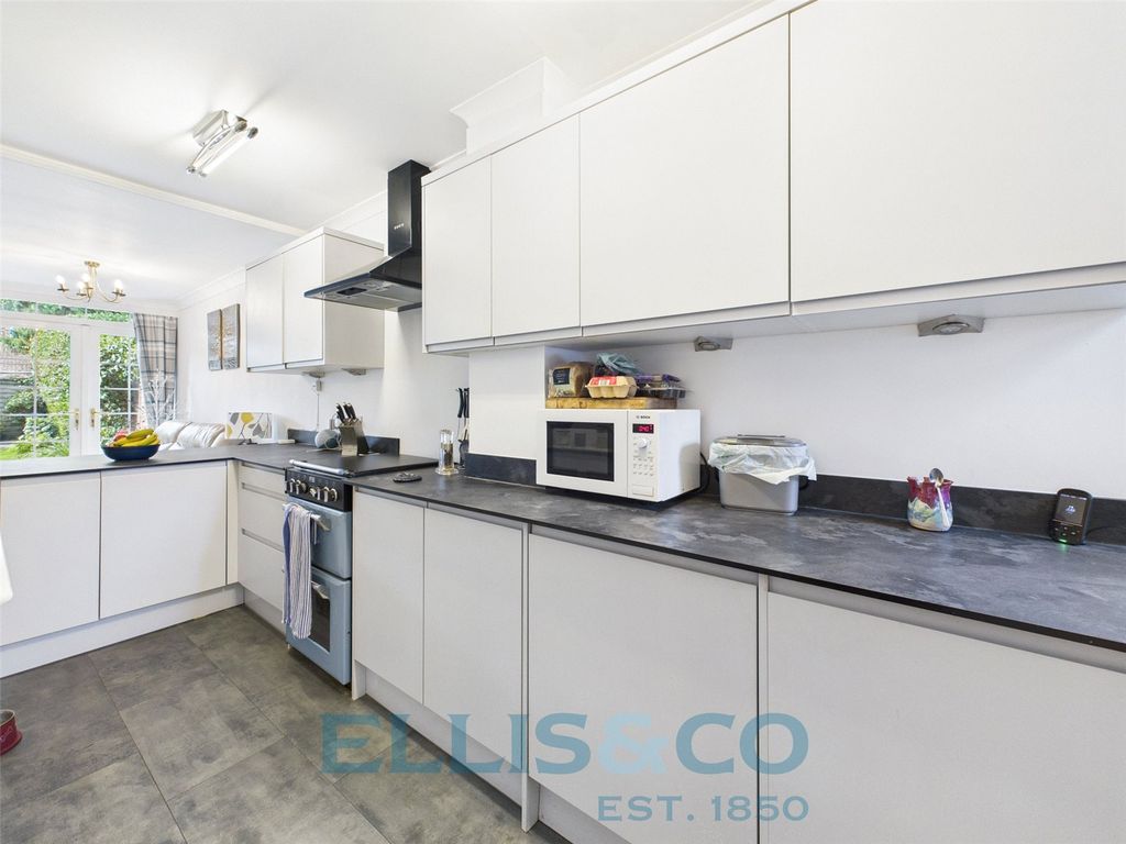 Property photo 3 of 15 Picture No. 15