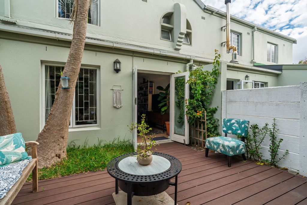 Property photo 2 of 24 Kw1734870