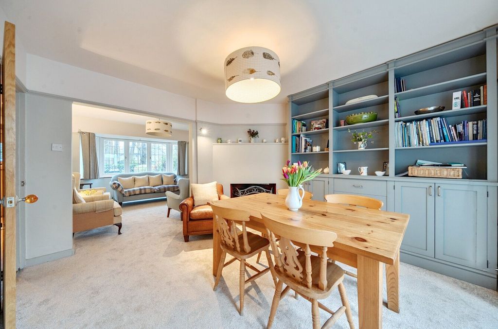 Property photo 2 of 20 Picture No. 69