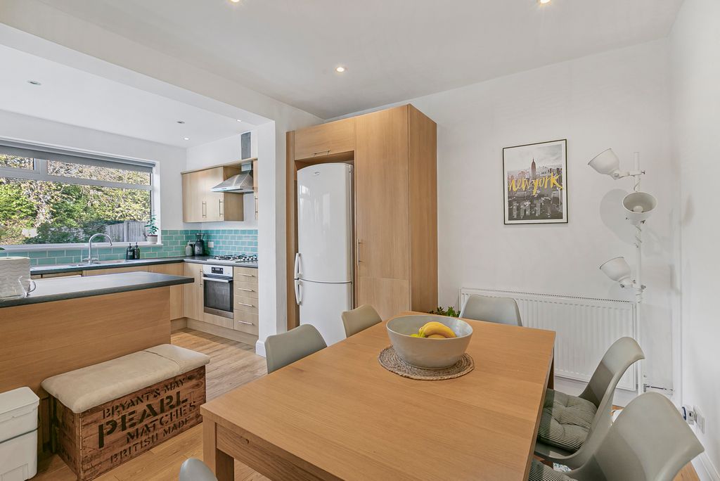 Property photo 3 of 15 Dining Room