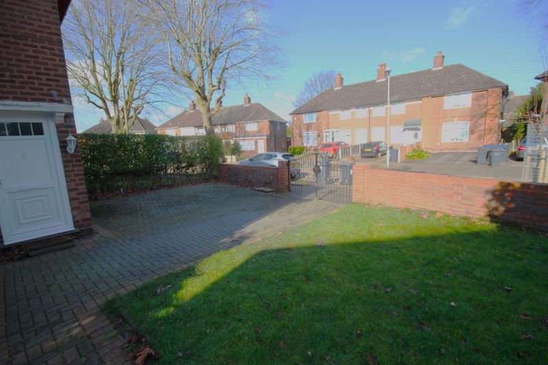 Property photo 2 of 11 Photo 3