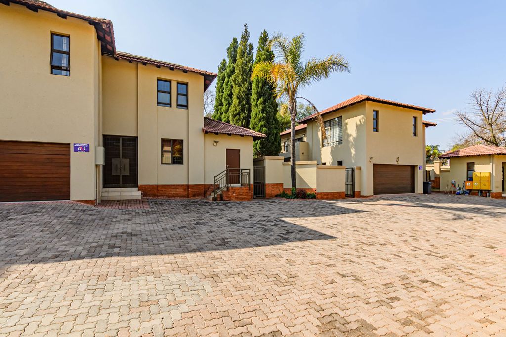 Property photo 1 of 72 Pt1708181