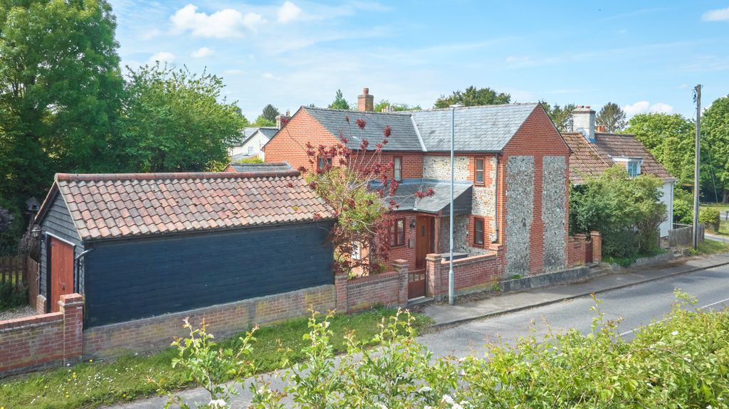 Property photo 1 of 18 6 Ashley Road 0505260001