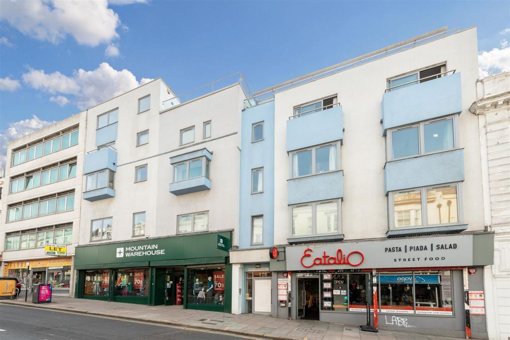 Property photo 1 of 9 Picture No. 03