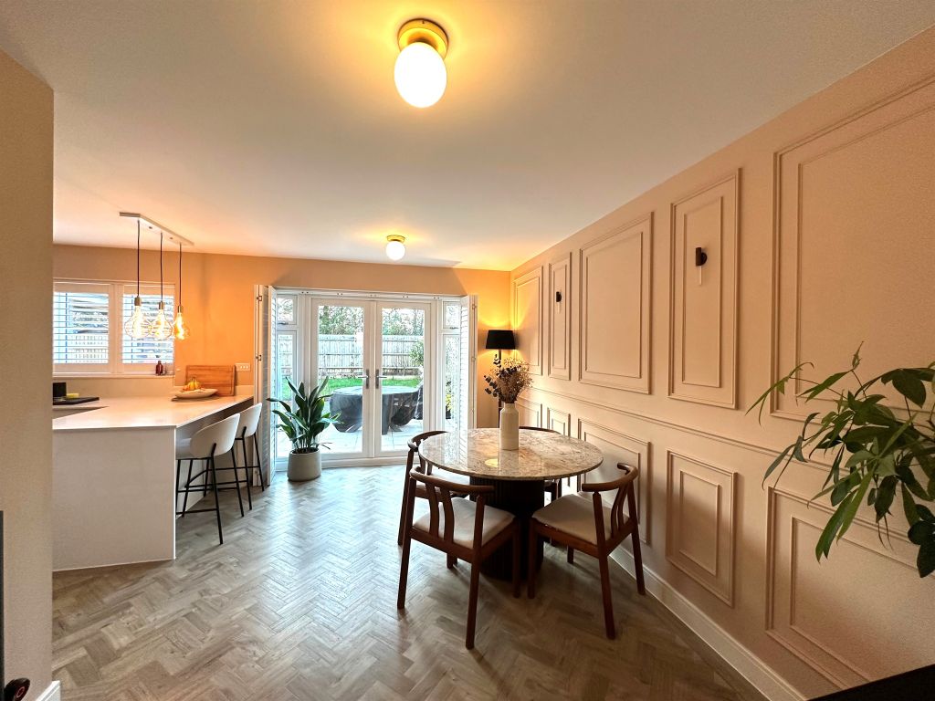 Property photo 3 of 24