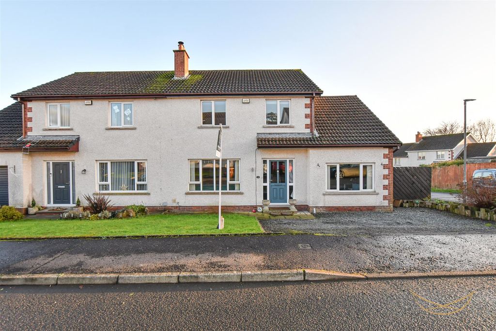 Property photo 2 of 35 Dhp-8.Jpg