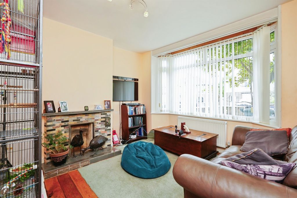 Additional image 6 of 3 bed semi-detached house for saleSwinbourne Road, Littlemore, Oxford OX4