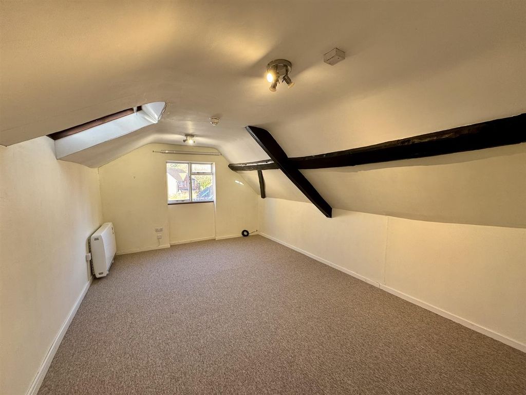 Property photo 3 of 8 Living Room