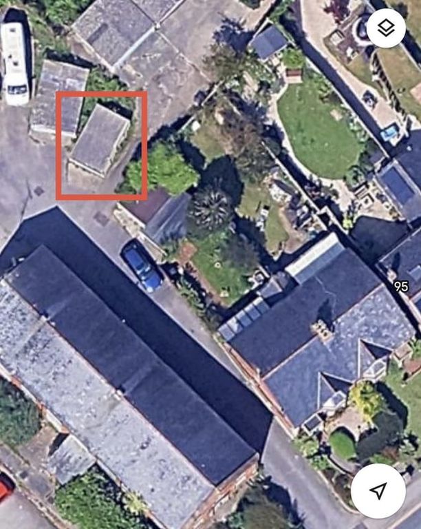 Property photo 1 of 2