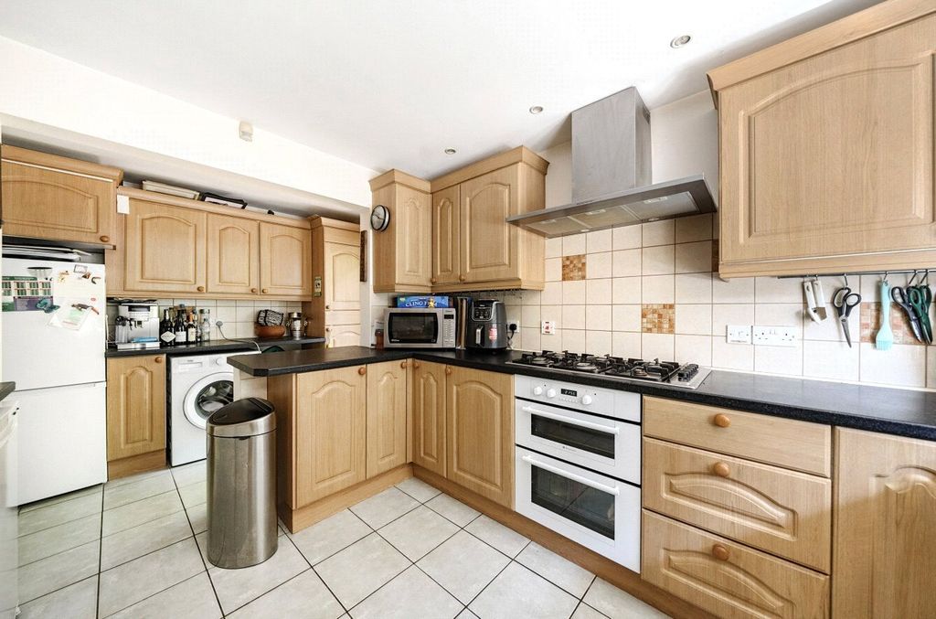 Property photo 3 of 13 3