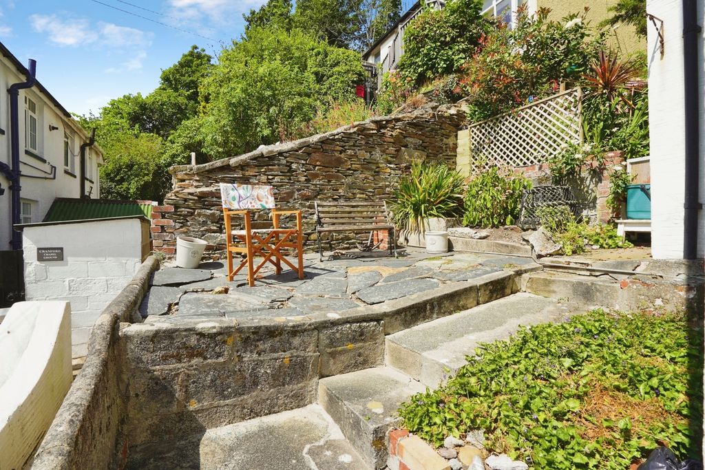 Property photo 3 of 19 Pbox-Img.Jpg