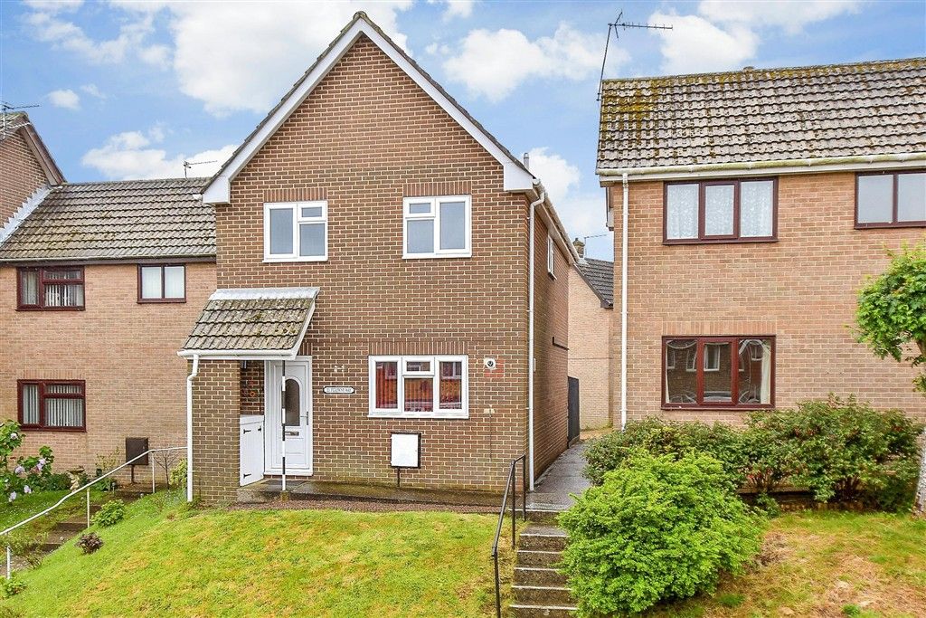 Property photo 1 of 13 Front Aspect