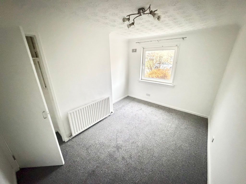 Property photo 3 of 6 3