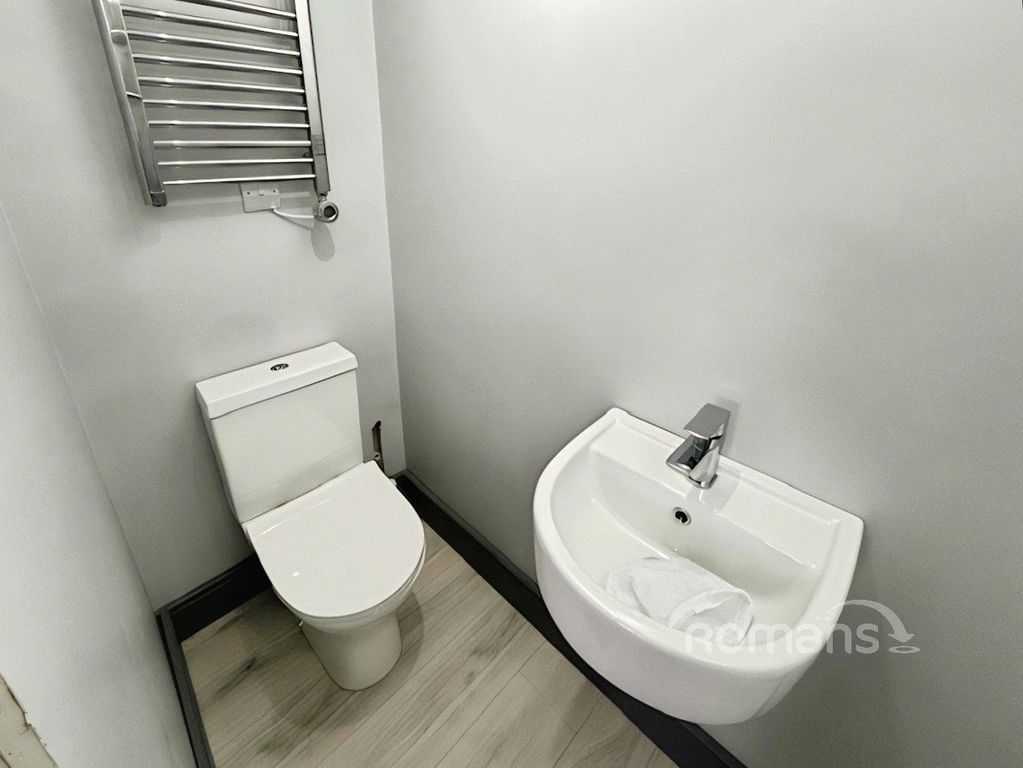 Property photo 3 of 8 Picture No. 03