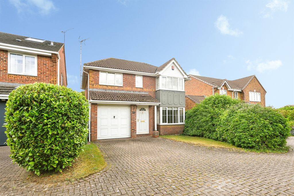 Additional image 21 of 4 bed detached house for salePetter Close, Wroughton, Swindon SN4