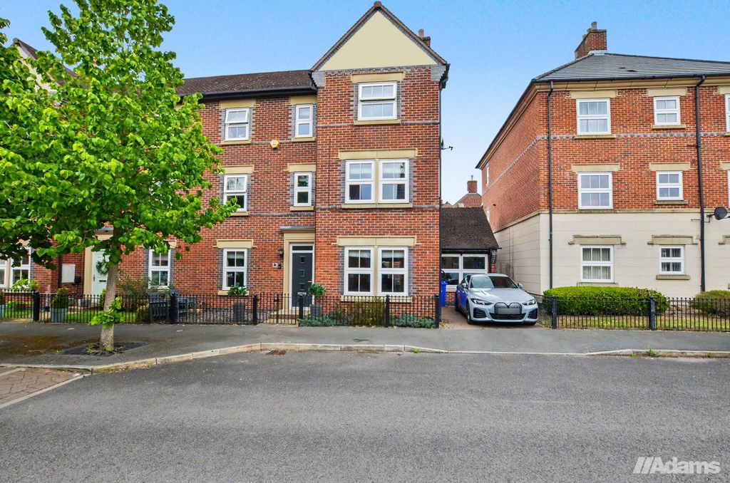 Property photo 1 of 39