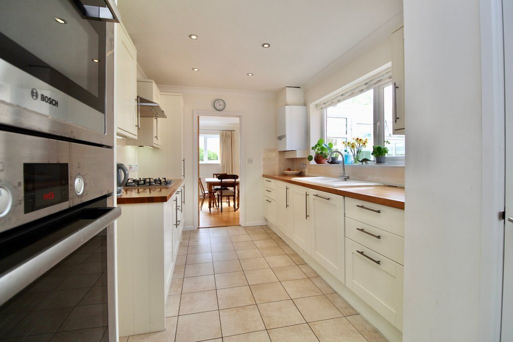 Property photo 2 of 15