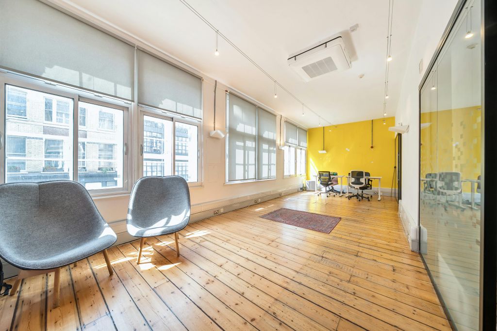 Property photo 2 of 20 1317576176864390241894Arw1.Jpg