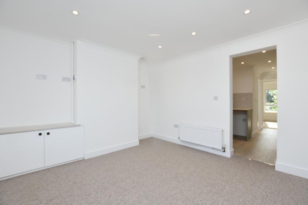 Property photo 2 of 9 Living Room