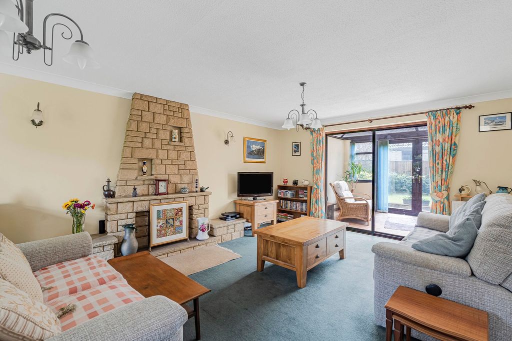 Property photo 3 of 19 8_83776