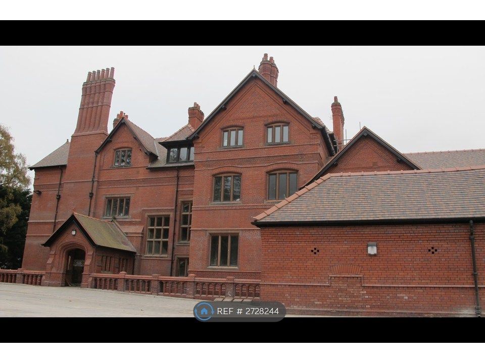 Property photo 2 of 18