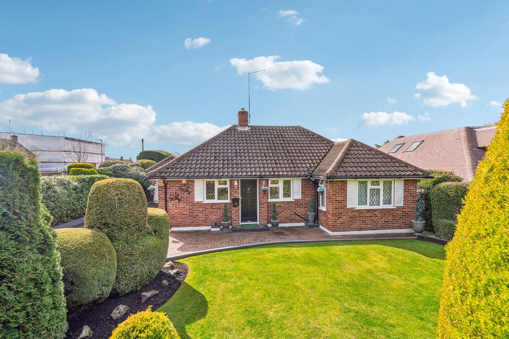 Property photo 2 of 19