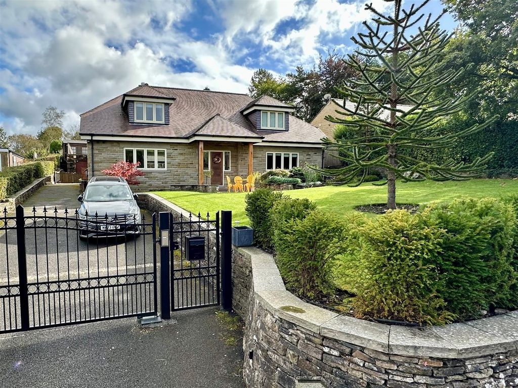 Property photo 1 of 31