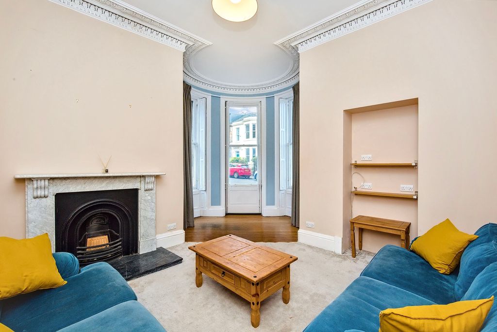 Property photo 2 of 12 Property Image 2