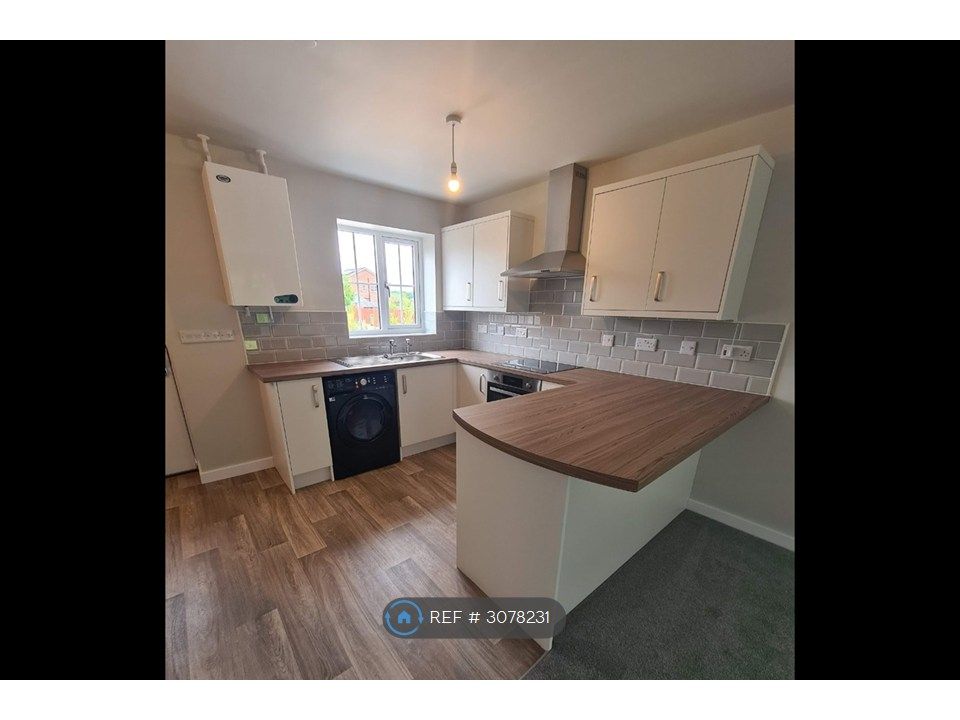 Property photo 3 of 11 Breakfast Bar