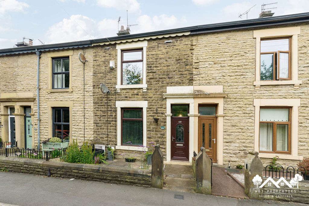 Property photo 1 of 24