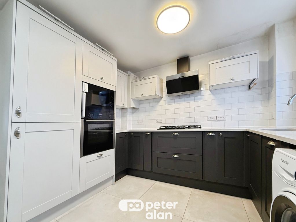 Property photo 3 of 18 Front