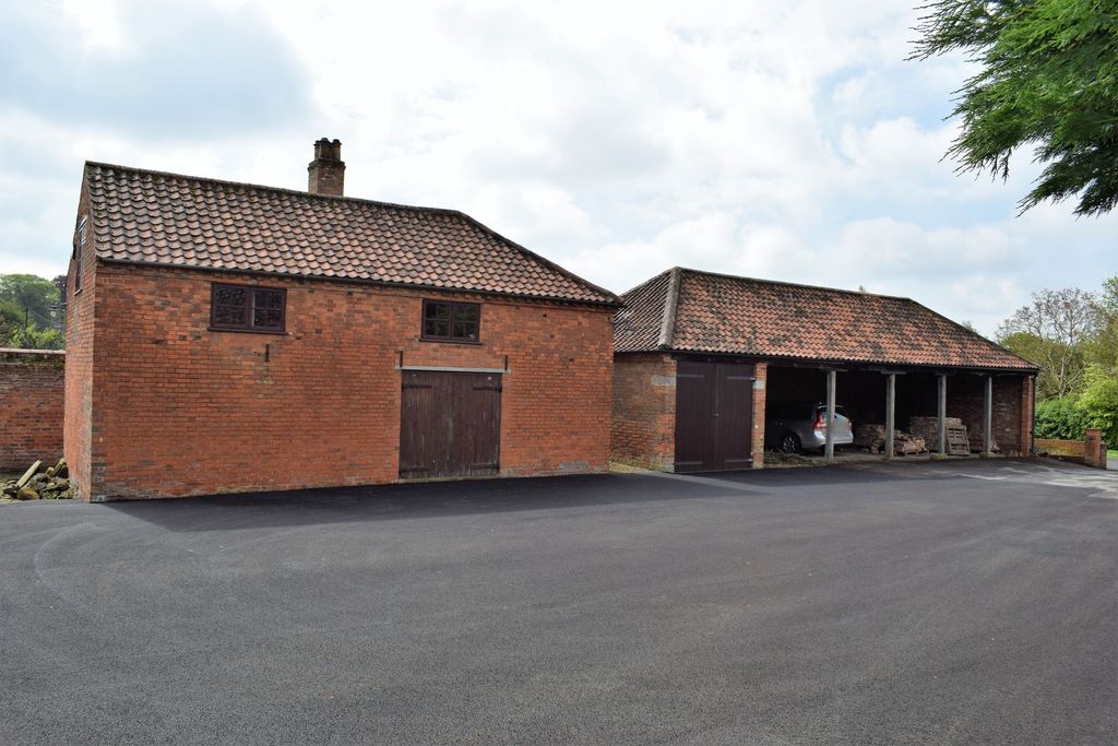 Additional image 21 of 5 bed detached house for saleFront Street, Elsham DN20