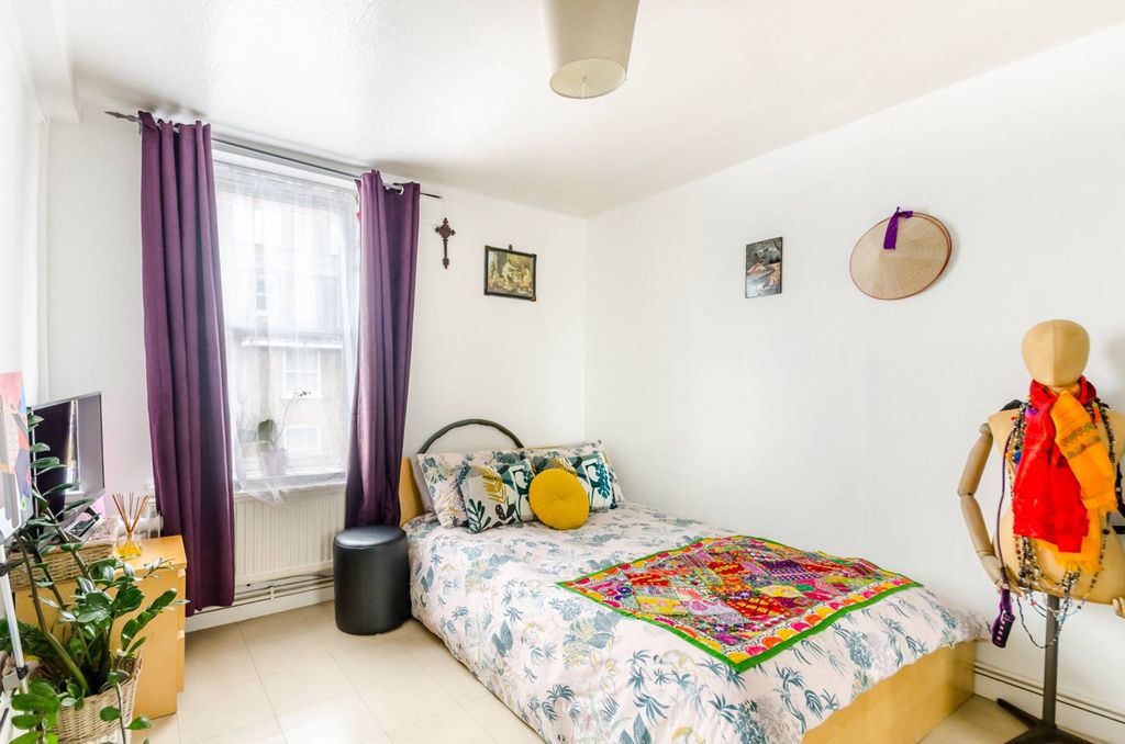 Property photo 2 of 4