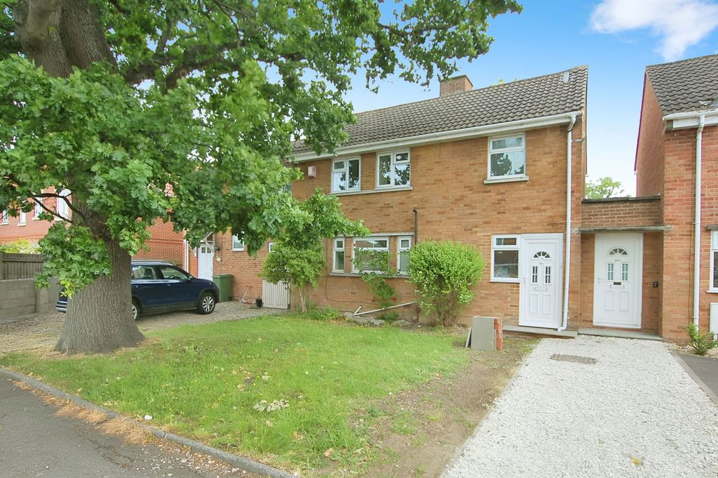 Property photo 1 of 12