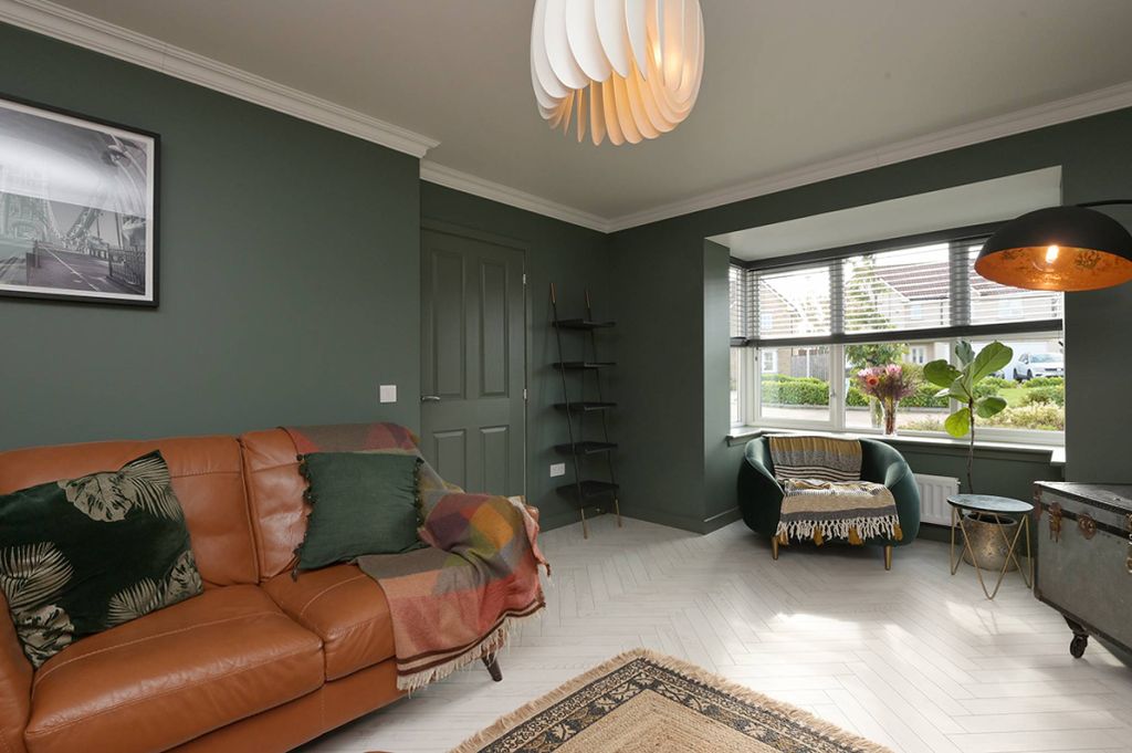 Property photo 2 of 30