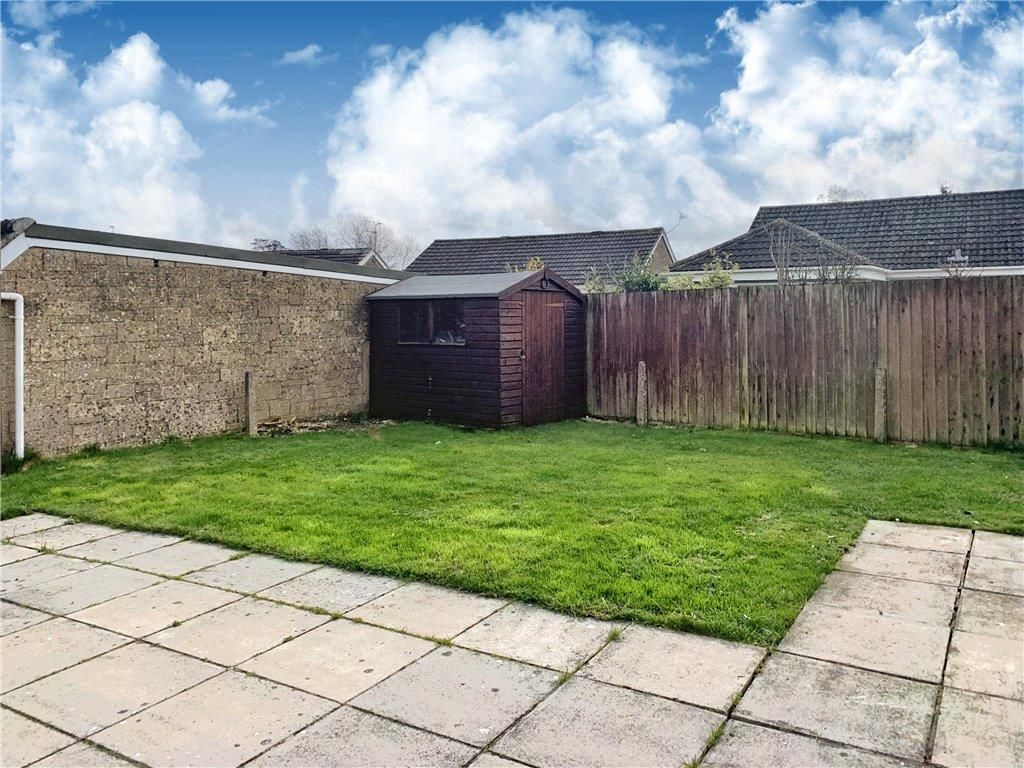Property photo 3 of 17 Garden