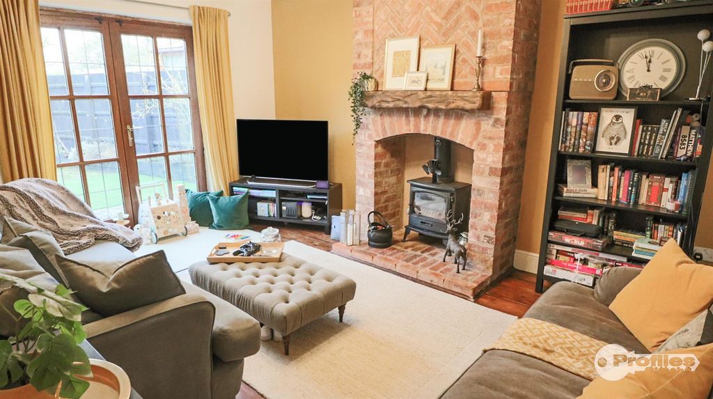 Property photo 2 of 28 Img_8849.Jpg