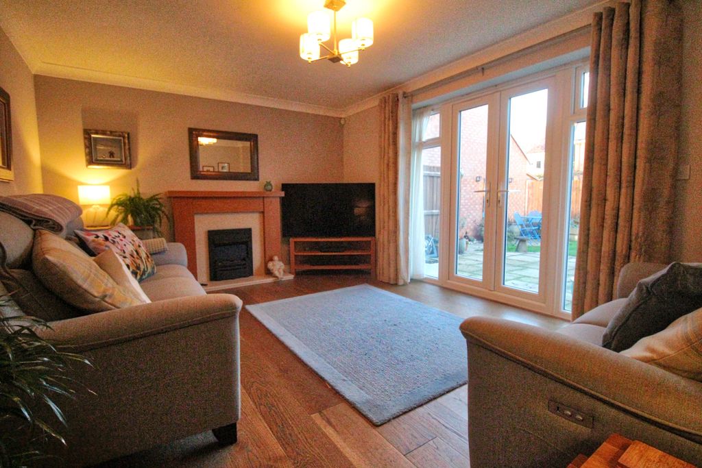 Property photo 2 of 21 Img_1998