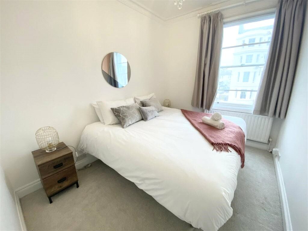 Property photo 3 of 9 Picture No. 11