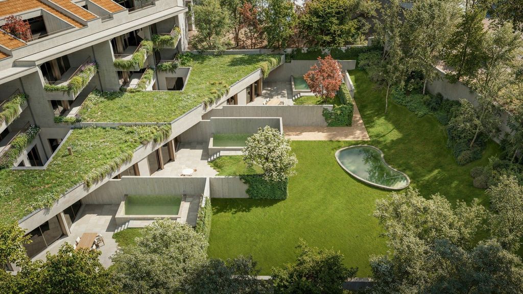 Property photo 1 of 11 2-Bedroom Apartment With Balcony In Serralves