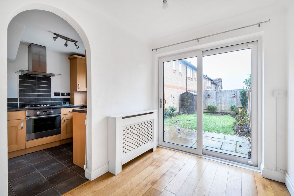 Property photo 1 of 13