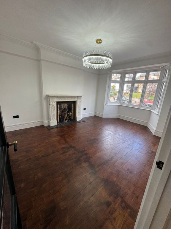 Property photo 3 of 15 Gallery