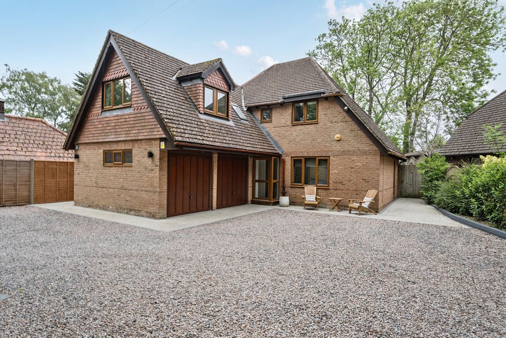 Property photo 1 of 24 External