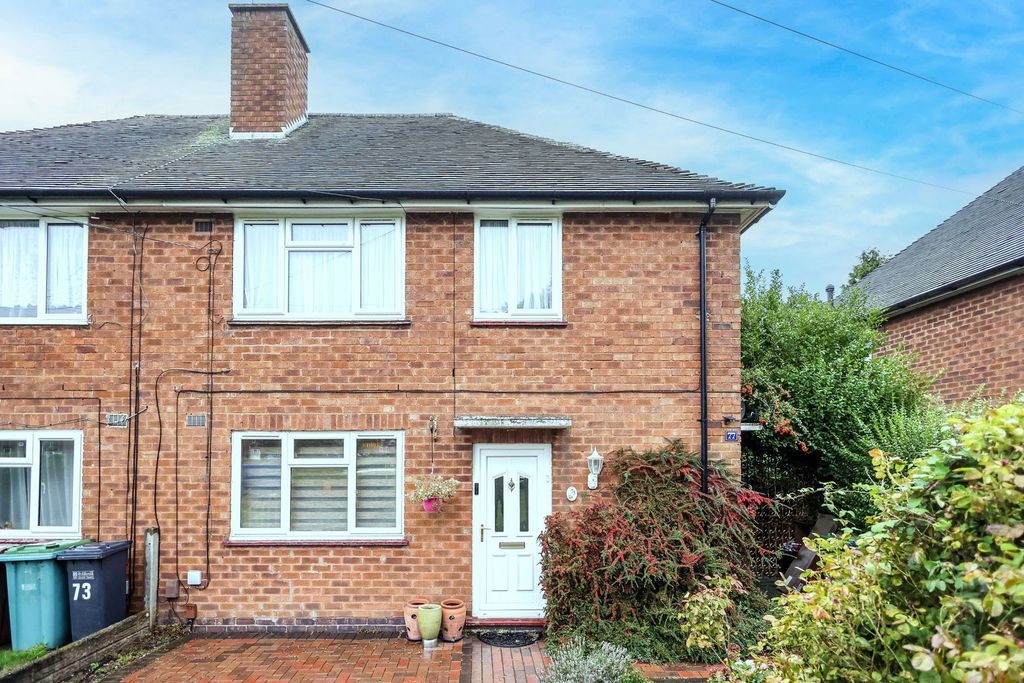 Property photo 2 of 12