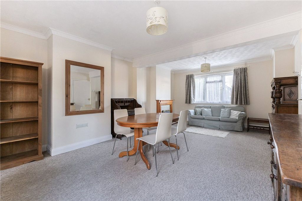 Property photo 3 of 9 Picture No. 04